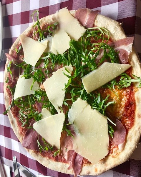 Italian Food - Pizza Italian Food - Pizza